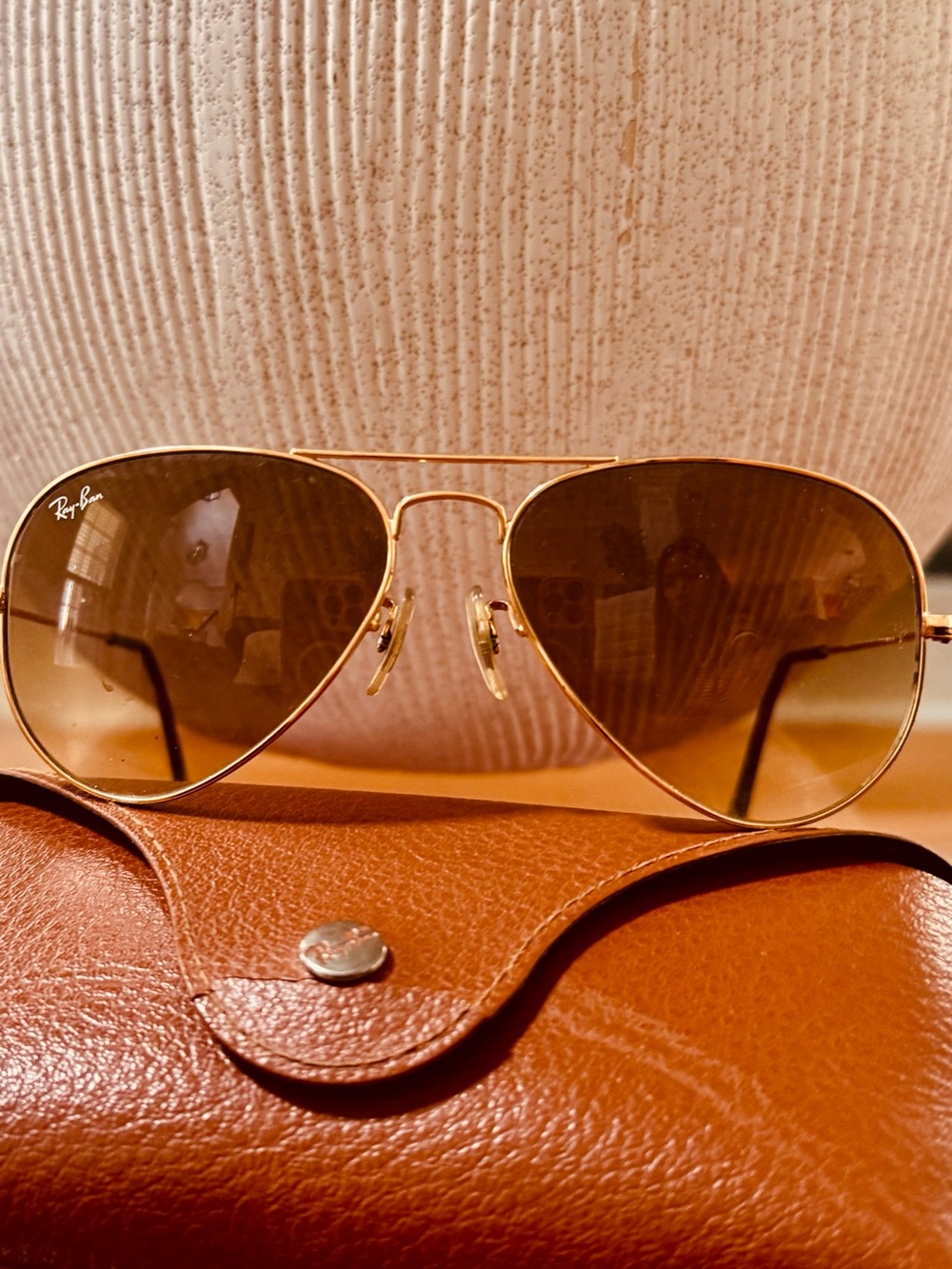Ray-Ban Gold Frame Brown Lens Aviator Sunglasses